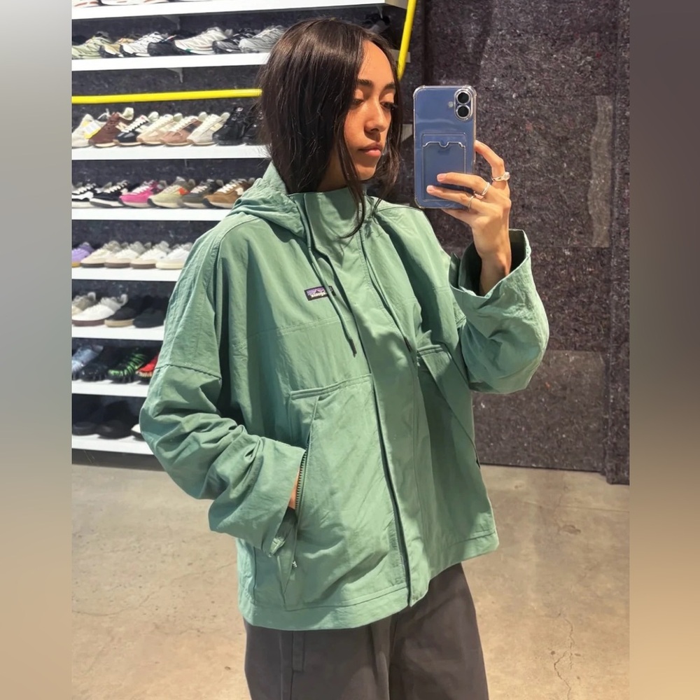 Patagonia Women's Skysail Jacket Size L Heartleaf Green SP25 Relaxed fit - Picture 2 of 15